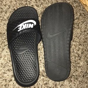 Black Nike slides